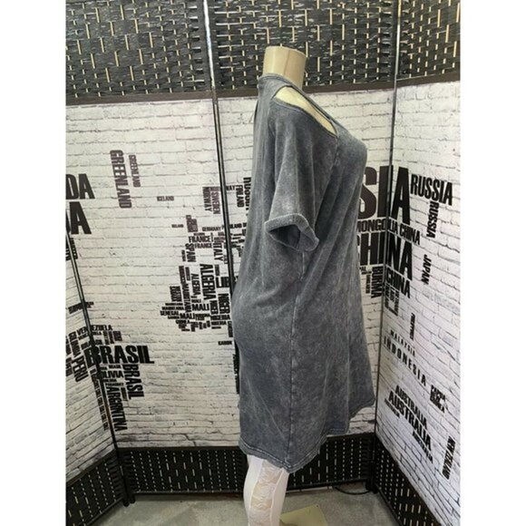 Torrid 0 Gray Mineral Wash Fleece Crew Neck Cold Shoulder Lounge Dress - Picture 3 of 6